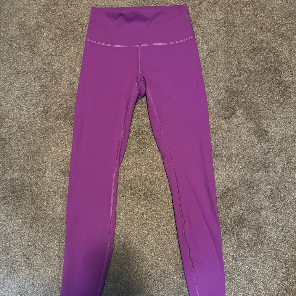 Lululemon leggings 25” size 6